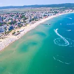 Kasandra 'г' 23 Sunny Апартамент